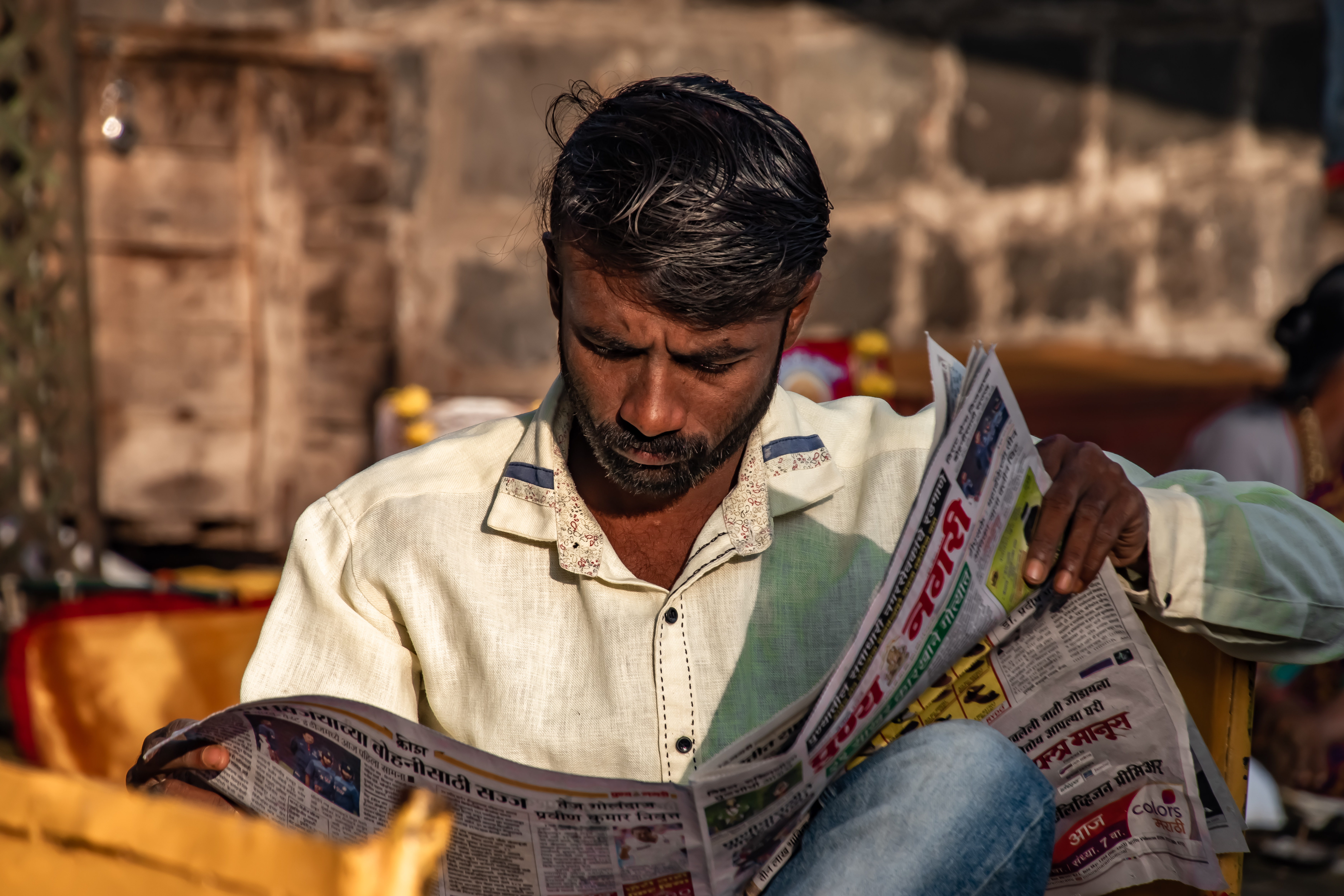 Vernacular readers in India are about one-seventh as valuable as English readers. | Photo: Shutterstock